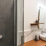 Apartment Premium Two-bedroom Next To National Theatre Budapest