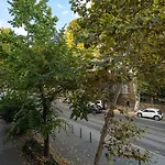 Premium Two-bedroom Next To National Theatre * Budapeste