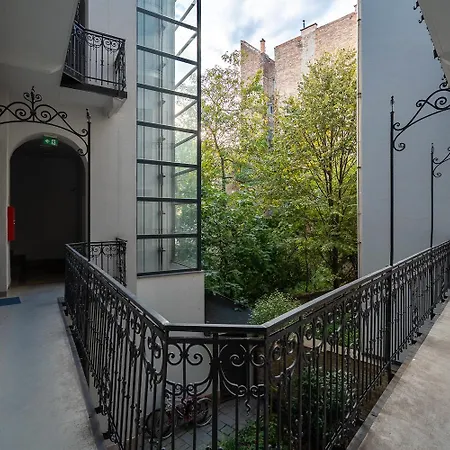 Apartamento Premium Two-bedroom Next To National Theatre *