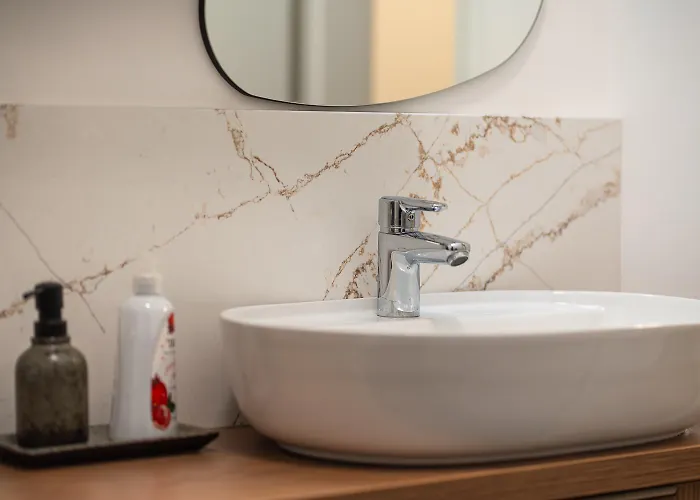 Premium Two-bedroom Next To National Theatre Βουδαπέστη